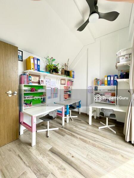 Condominium for Sale: Pasir Ris, D18, 519945