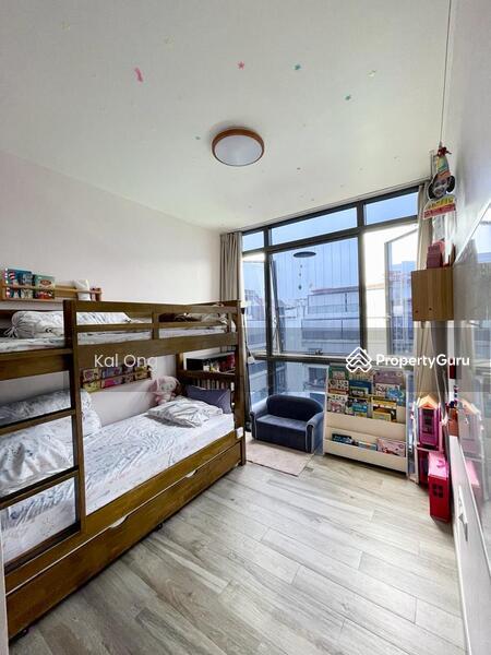 Condominium for Sale: Pasir Ris, D18, 519945
