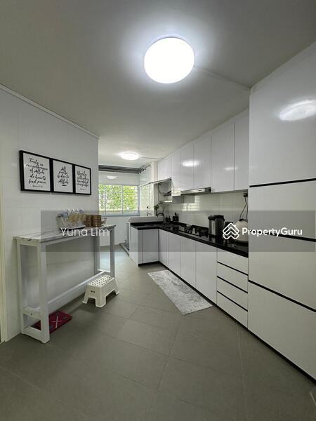 HDB Flat for Sale: Jurong, D22, 600319