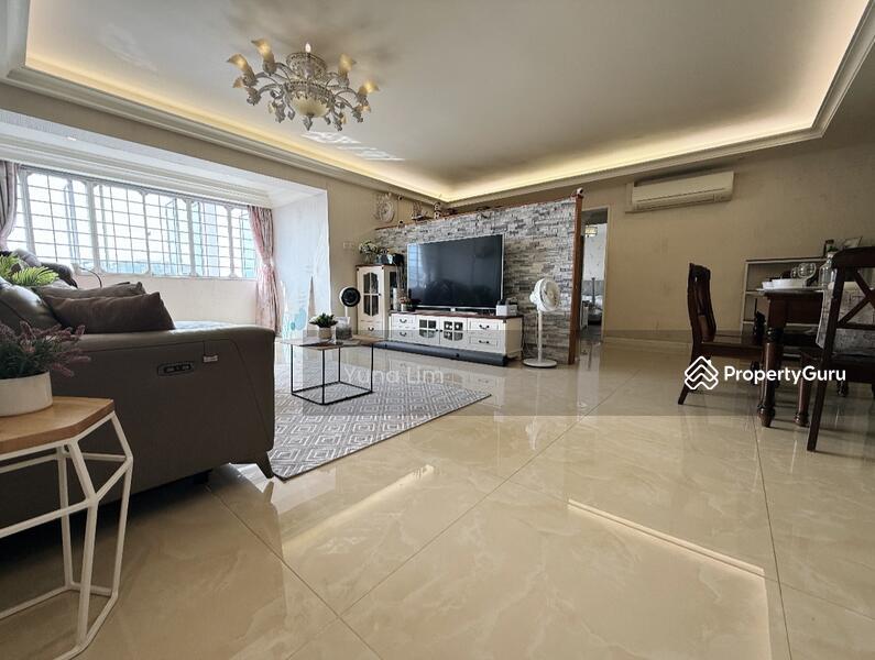 206C Compassvale Lane