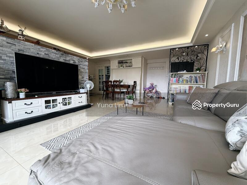 206C Compassvale Lane