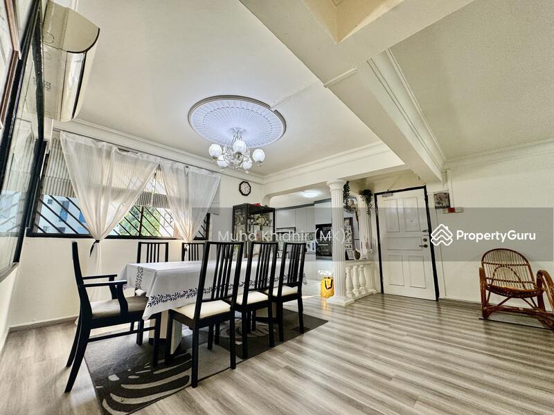 310 Hougang Avenue 5