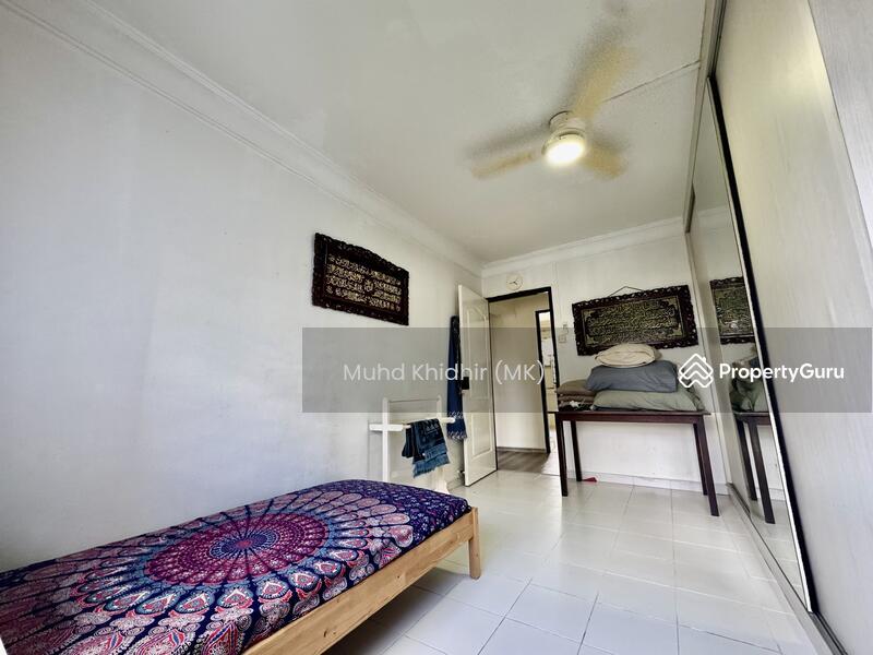 310 Hougang Avenue 5