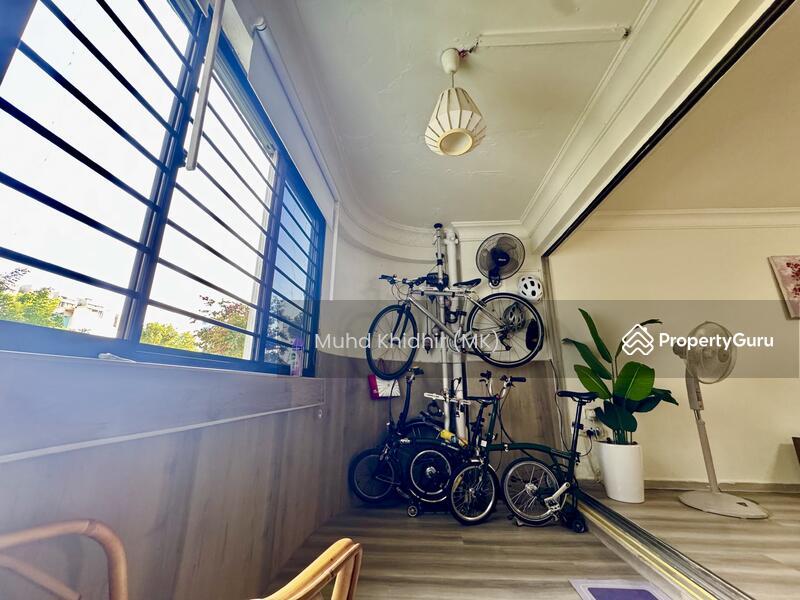 310 Hougang Avenue 5