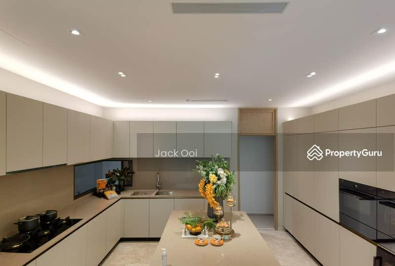 Condominium for Sale: D09, 238432