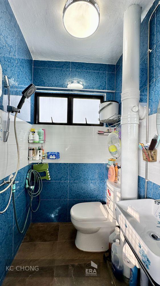 HDB - 2 room for Sale: Bukit Batok Street 21, Bukit Batok, D23, 650217