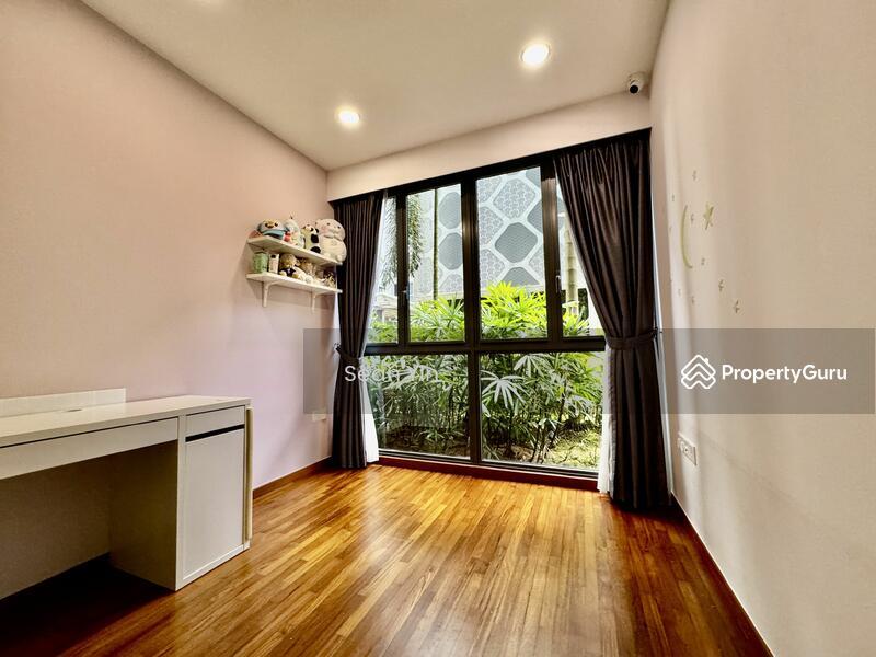 Executive Condominium for Sale: Yishun, D27, 767989