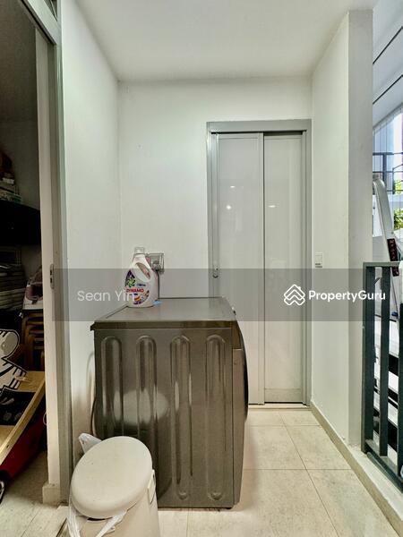 Executive Condominium for Sale: Yishun, D27, 767989