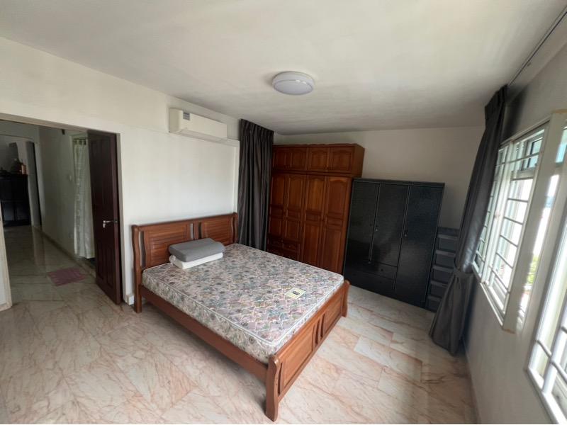 620 Bukit Batok Central HDB Apartment For Sale, $918,000, 3 Bed 2 Bath 1,184 sqft $775.00 psf