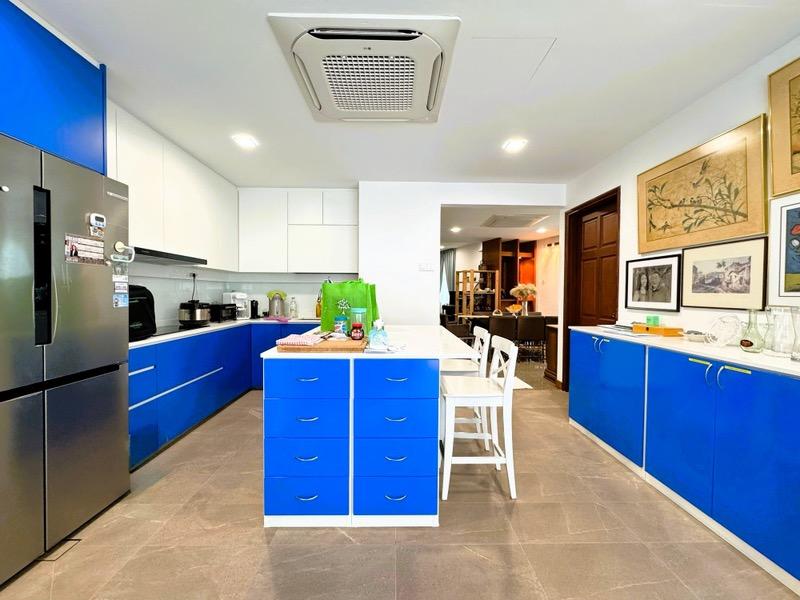 Saint Nicholas View Semi-Detached House For Sale, $4,650,000, 5 Bed 4 Bath 2,700 sqft $890.00 psf