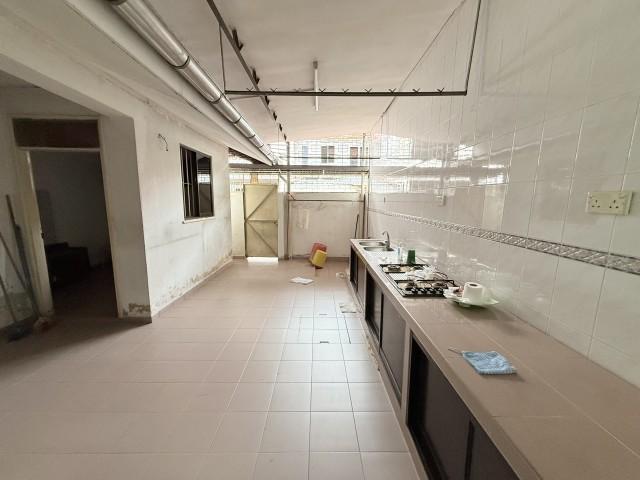  Original 2 Storey Terrace @ Sennett Estate Potong Pasir MRT vicinity ?Eminence Landed? Terraced House For Sale, $3,500,000, 4 Bed 2 Bath 1,800 sqft $2,333.00 psf