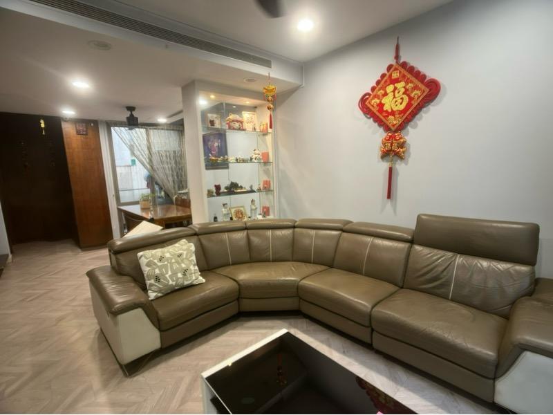 The Woods Semi-Detached House For Sale, $2,700,000, 6 Bed 6 Bath 4,004 sqft $674.00 psf