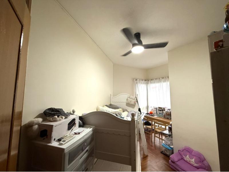 THE BAYSHORE Condominium For Sale, $1,300,000, 2 Bed 2 Bath 1,012 sqft $1,285.00 psf