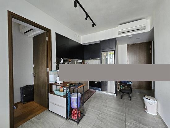 Grandeur Park Residences Condominium For Sale, $1,150,000, 2 Bed 1 Bath 560 sqft $2,054.00 psf