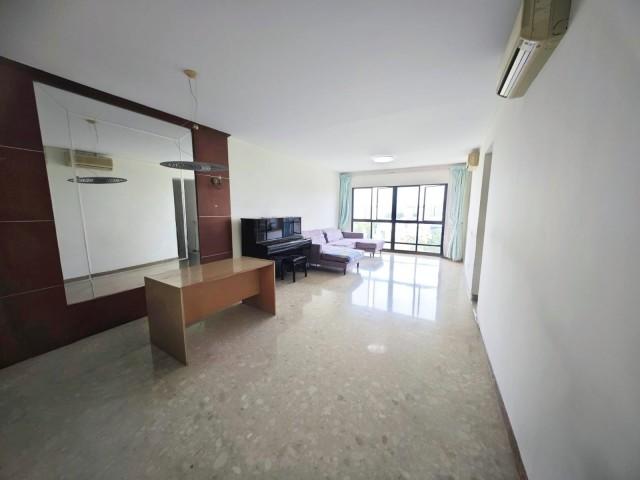 Woodsvale Condominium For Sale, $1,299,998, 3 Bed 3 Bath 1,292 sqft $1,006.00 psf