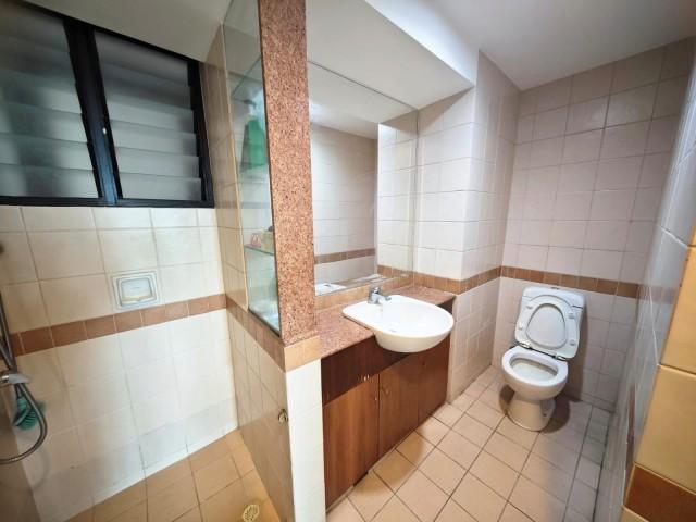 Woodsvale Condominium For Sale, $1,299,998, 3 Bed 3 Bath 1,292 sqft $1,006.00 psf