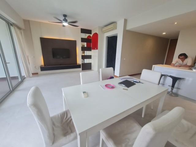 Floridian Condominium For Sale, $4,700,000, 4 Bed 3 Bath 1,830 sqft $2,568.00 psf