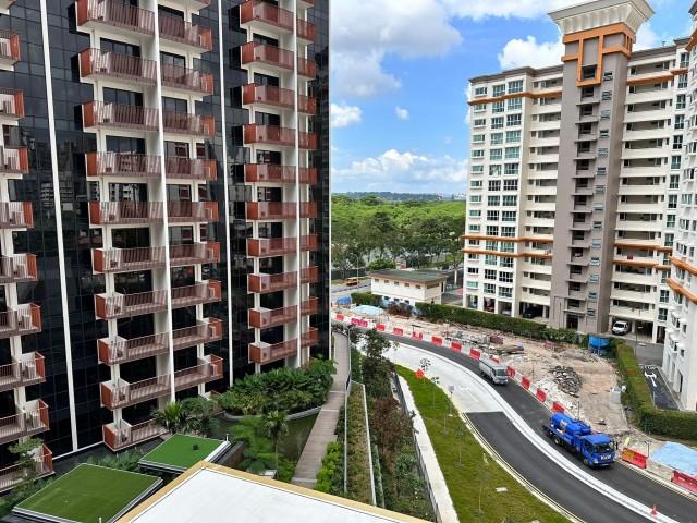 Riverfront Residences Condominium For Sale, $1,300,000, 2 Bed 2 Bath 721 sqft $1,803.00 psf