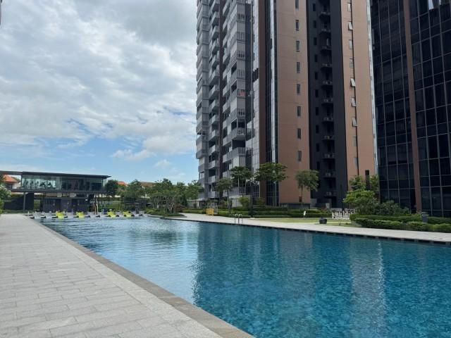 Parc Botannia Condominium For Sale, $1,800,000, 3 Bed 2 Bath 979 sqft $1,839.00 psf