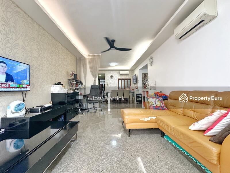 Prop-GPT: Condominium: D22 Boon Lay Parc Vista