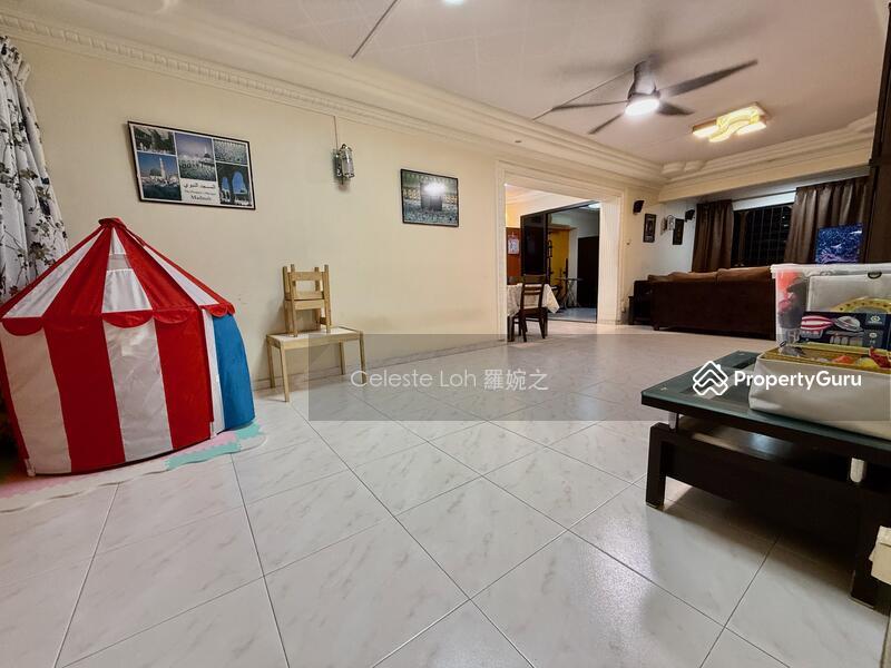 299 Bukit Batok Street 22: D23 Bukit Batok HDB Flat | Prop-GPT the AI-Powered Property Guru