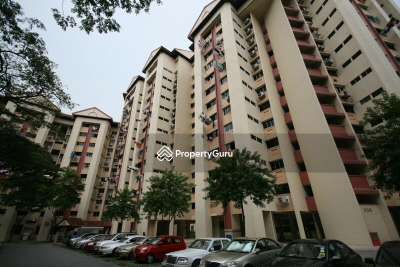 308 Jurong East Street 32
