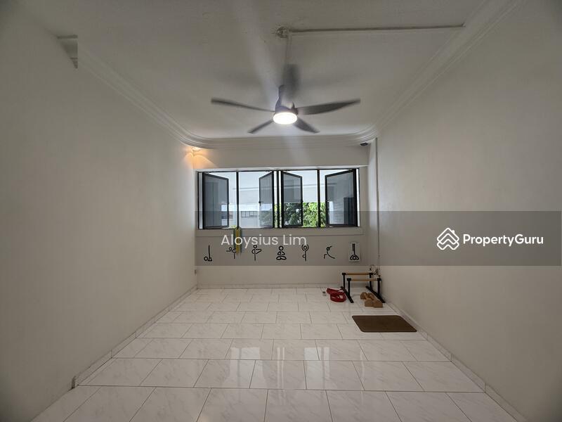 308 Jurong East Street 32