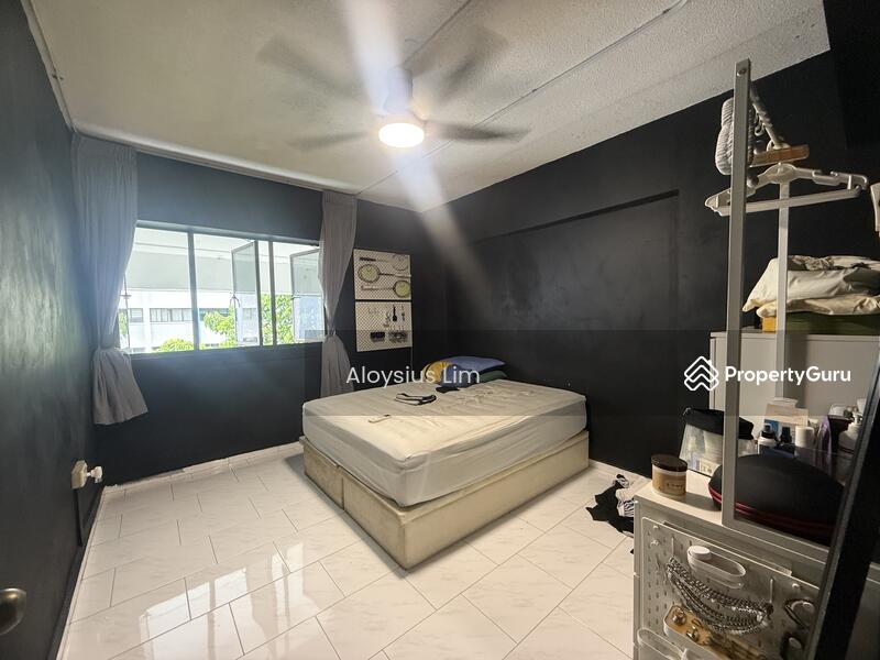 308 Jurong East Street 32