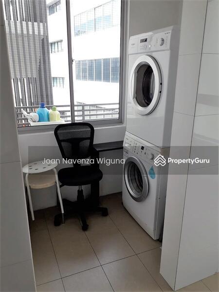 Apartment for Sale: Cairnhill, D09, 228697