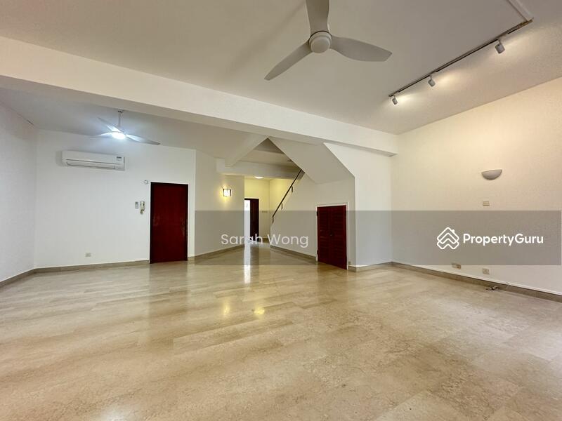 Prop-GPT: Condominium: D10 Balmoral The Balmoral