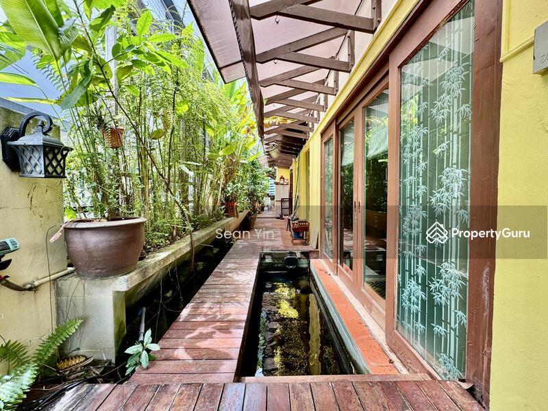 Corner Terrace for Sale: Bayshore, D16, 468019