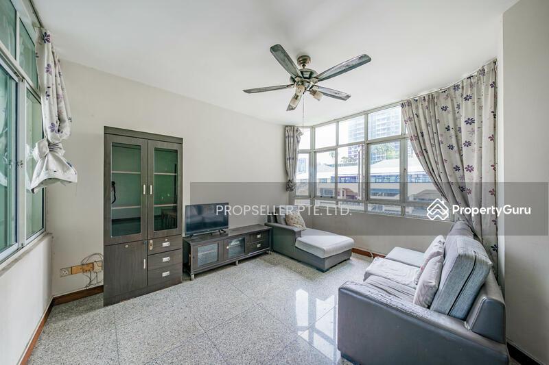 Apartment for Sale: D23, 678265
