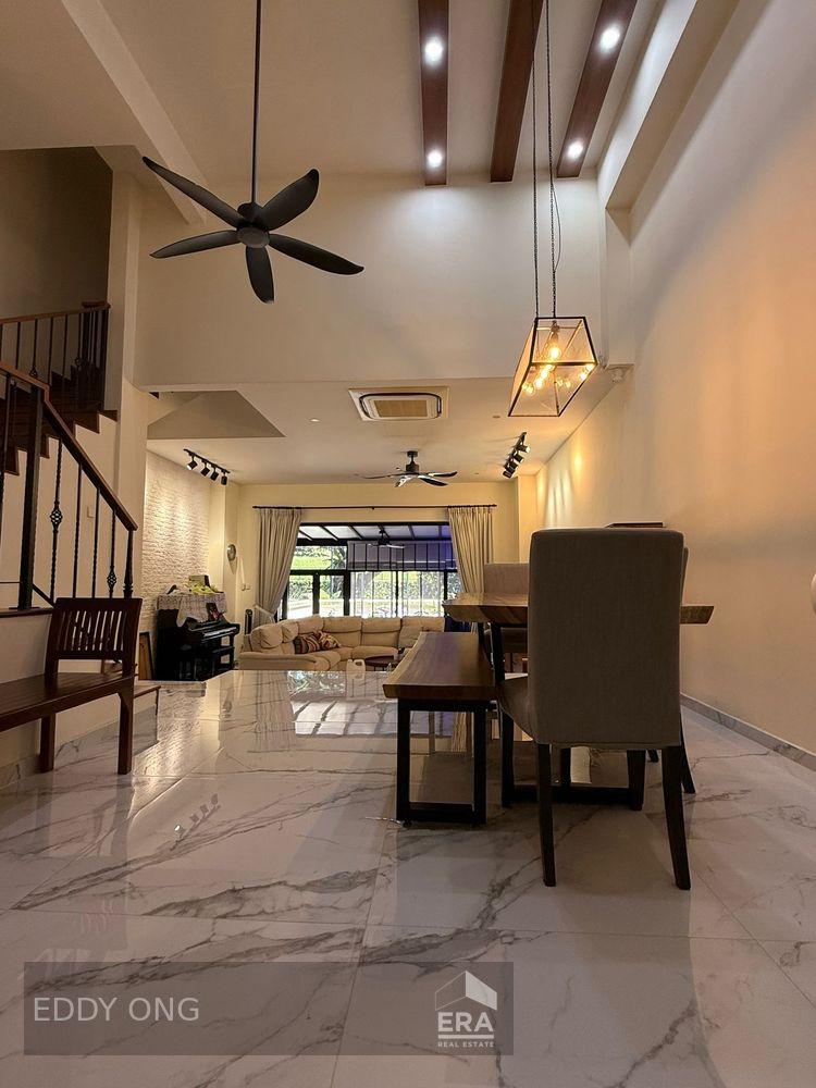 Terrace for Sale: Westwood Terrace, Boon Lay, D22, 648599