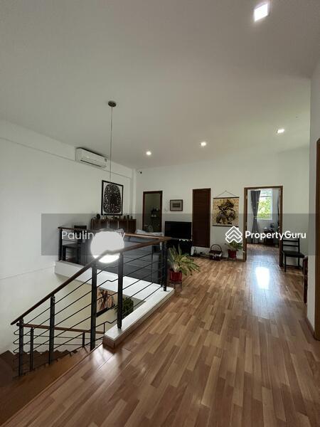 Resort like well maintained corner terrace for sale