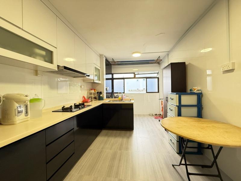 HDB Apartment for Sale: Hougang, D19, 530114