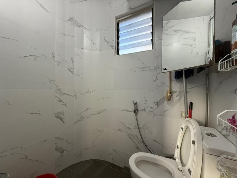 HDB Apartment for Sale: Hougang, D19, 530114