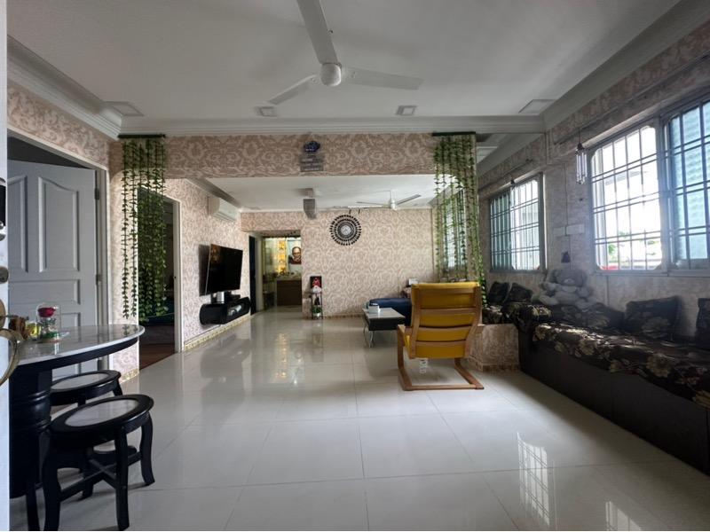 Prop-GPT: HDB Apartment: D19 Serangoon 420 Serangoon Central