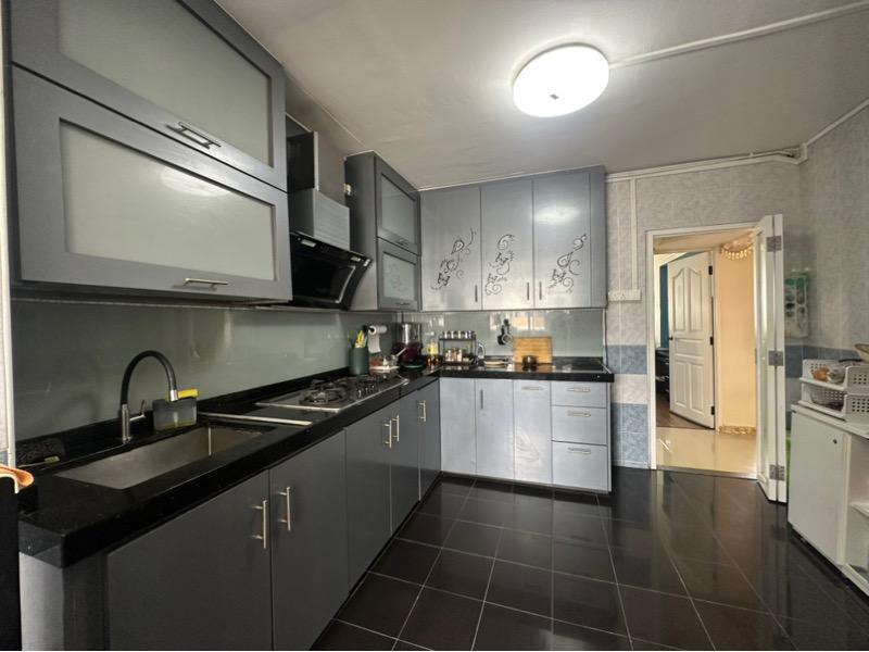 HDB Apartment for Sale: Serangoon, D19, 550420