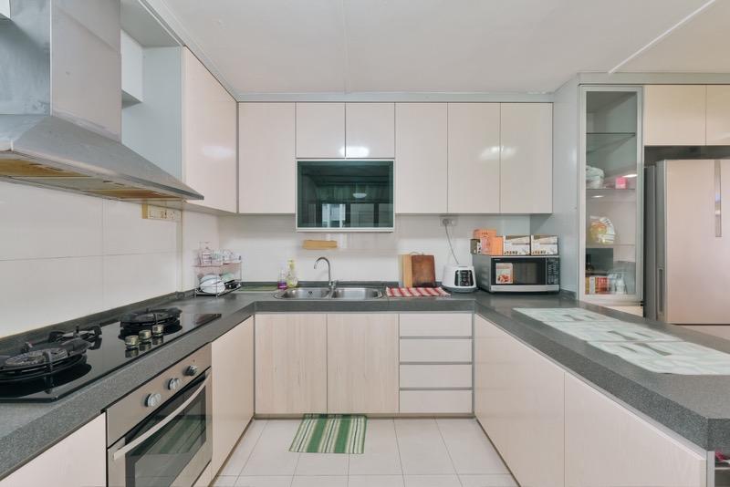 142 Bishan Street 12 HDB Apartment For Sale, $940,000, 3 Bed 2 Bath 1,280 sqft $734.00 psf