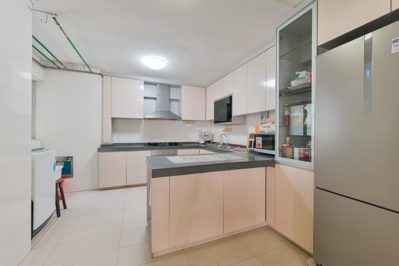 142 Bishan Street 12 HDB Apartment For Sale, $940,000, 3 Bed 2 Bath 1,280 sqft $734.00 psf