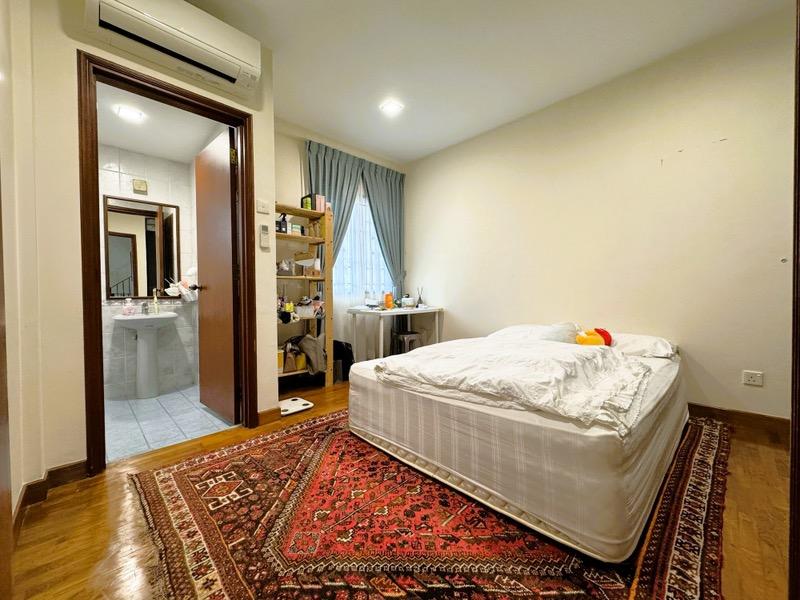 Saint Nicholas View Semi-Detached House For Sale, $4,650,000, 5 Bed 4 Bath 2,700 sqft $890.00 psf