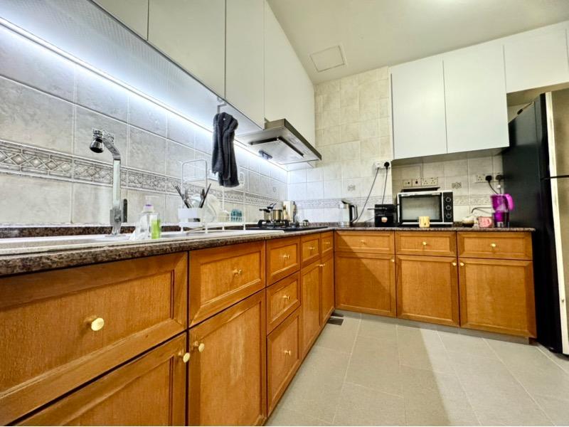 Sherwood Condo Condominium For Sale, $1,450,000, 2 Bed 2 Bath 904 sqft $1,604.00 psf