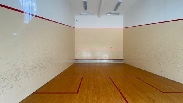 Chiltern Park Condominium For Sale, $2,480,000, 4 Bed 4 Bath 1,572 sqft $1,578.00 psf