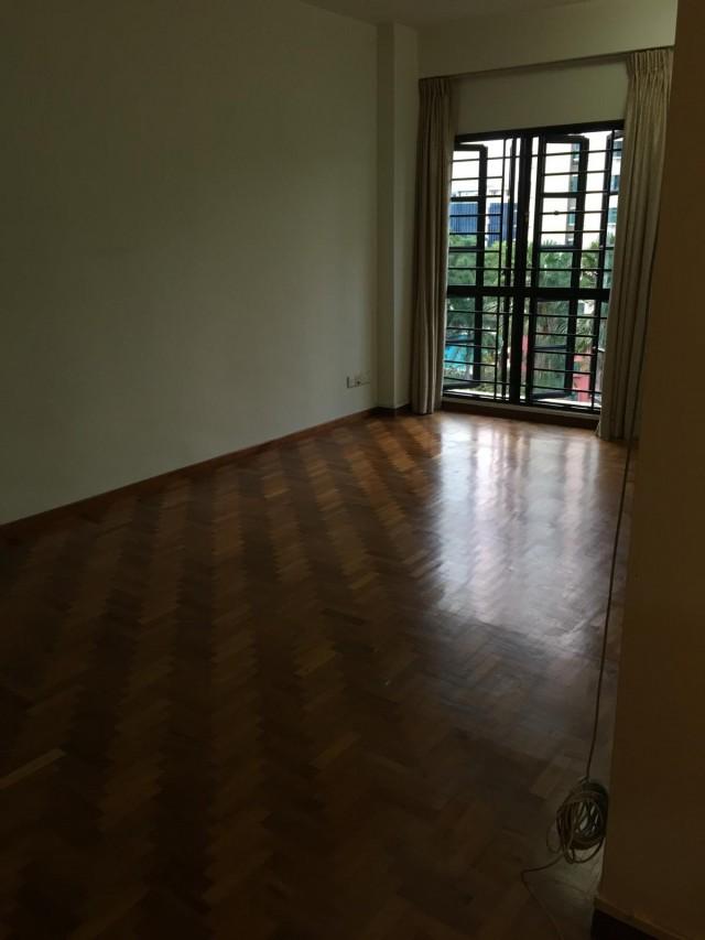 Chiltern Park Condominium For Sale, $2,480,000, 4 Bed 4 Bath 1,572 sqft $1,578.00 psf