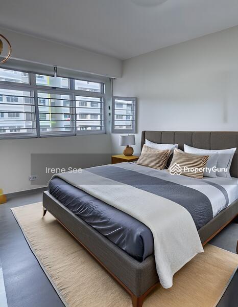 HDB Flat for Sale: Tampines, D18, 523523