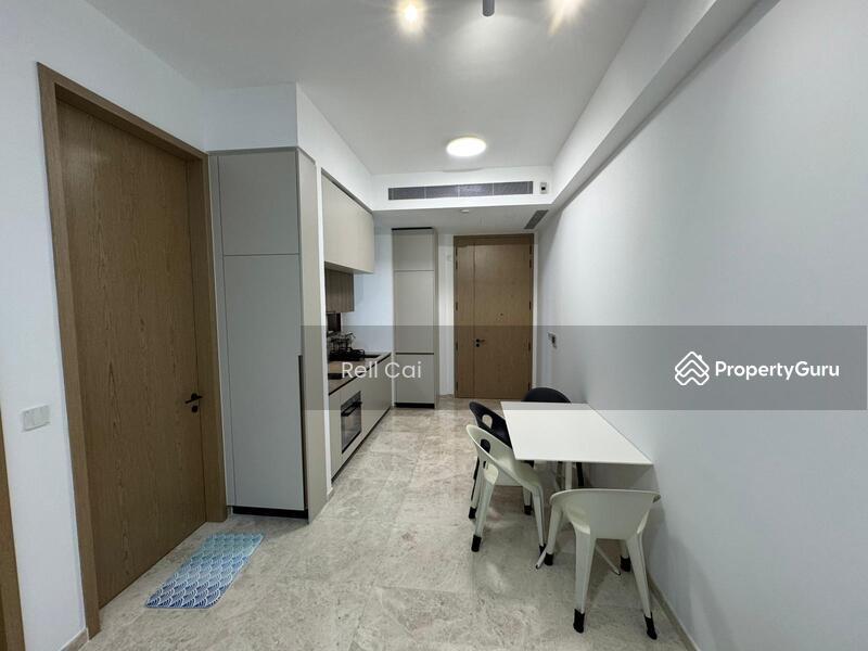 Condominium for Sale: D09, 238432