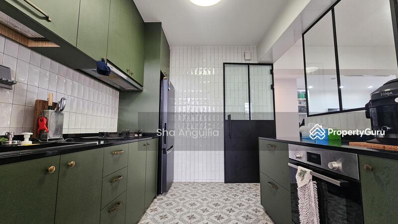 HDB Flat for Sale: Tampines, D18, 521608