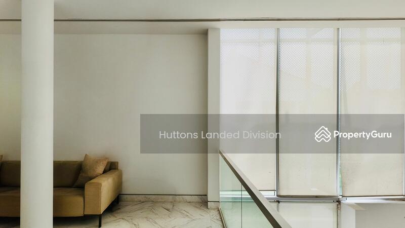 Undervalue FH 3 Storey Detached in Prime Bt Timah