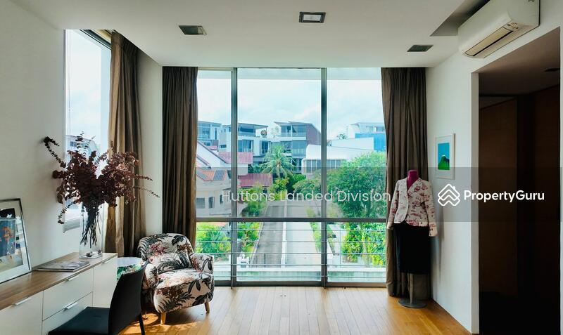 Undervalue FH 3 Storey Detached in Prime Bt Timah