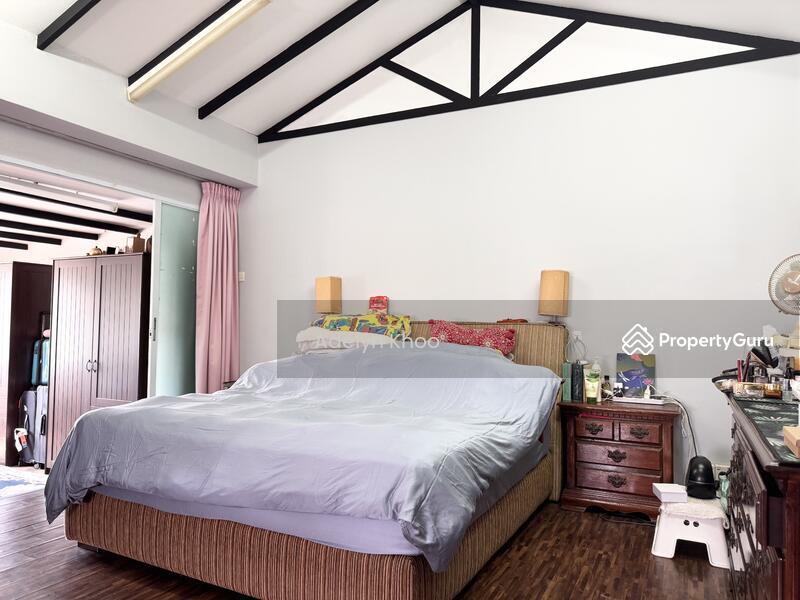 ADELYN 93259988 TOP SCHOOLS, LANDED OPPORTUNITY,BEAUTIFUL SEMI D @ JALAN PARI KIKIS 